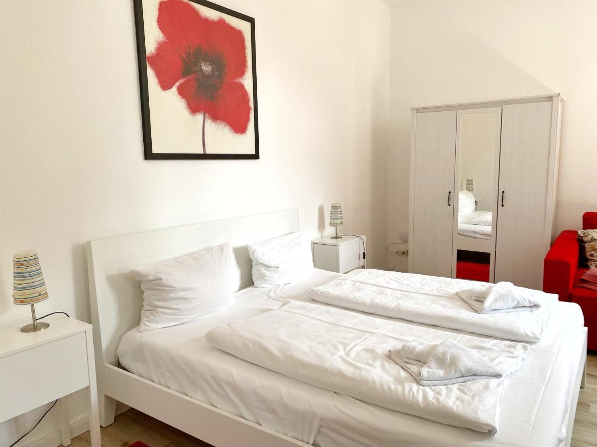 Gutshof Dubnitz - Ferienwohnung 1 "Carlo" Sassnitz Kültér fotó