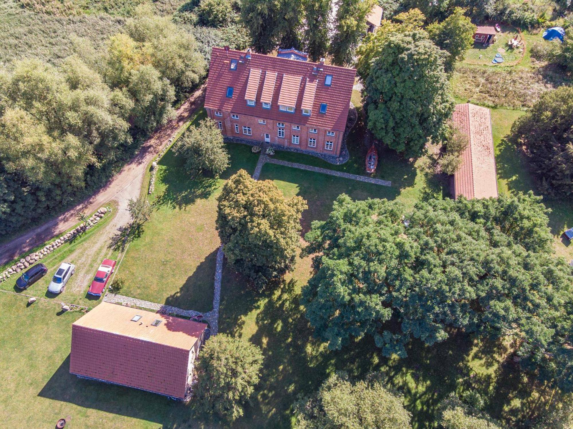 Gutshof Dubnitz - Ferienwohnung 1 "Carlo" Sassnitz Kültér fotó